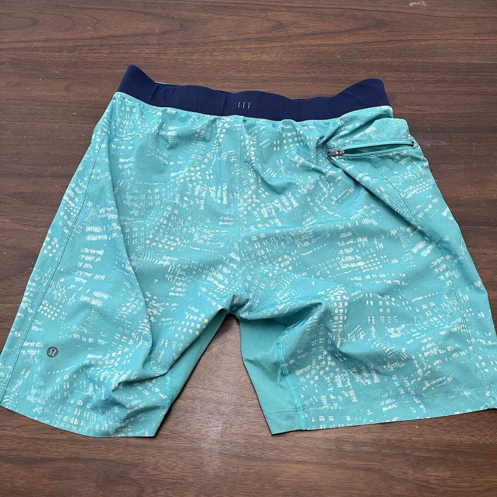 LULULEMON Mens Shorts Large Teal Green License To Train 9" Linerless New Style - Picture 2 of 11